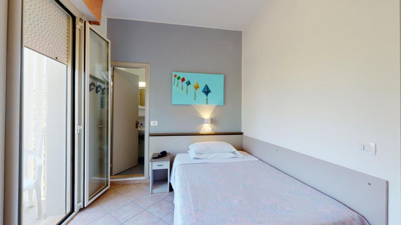 Hotel Excelsior Cervia Kültér fotó