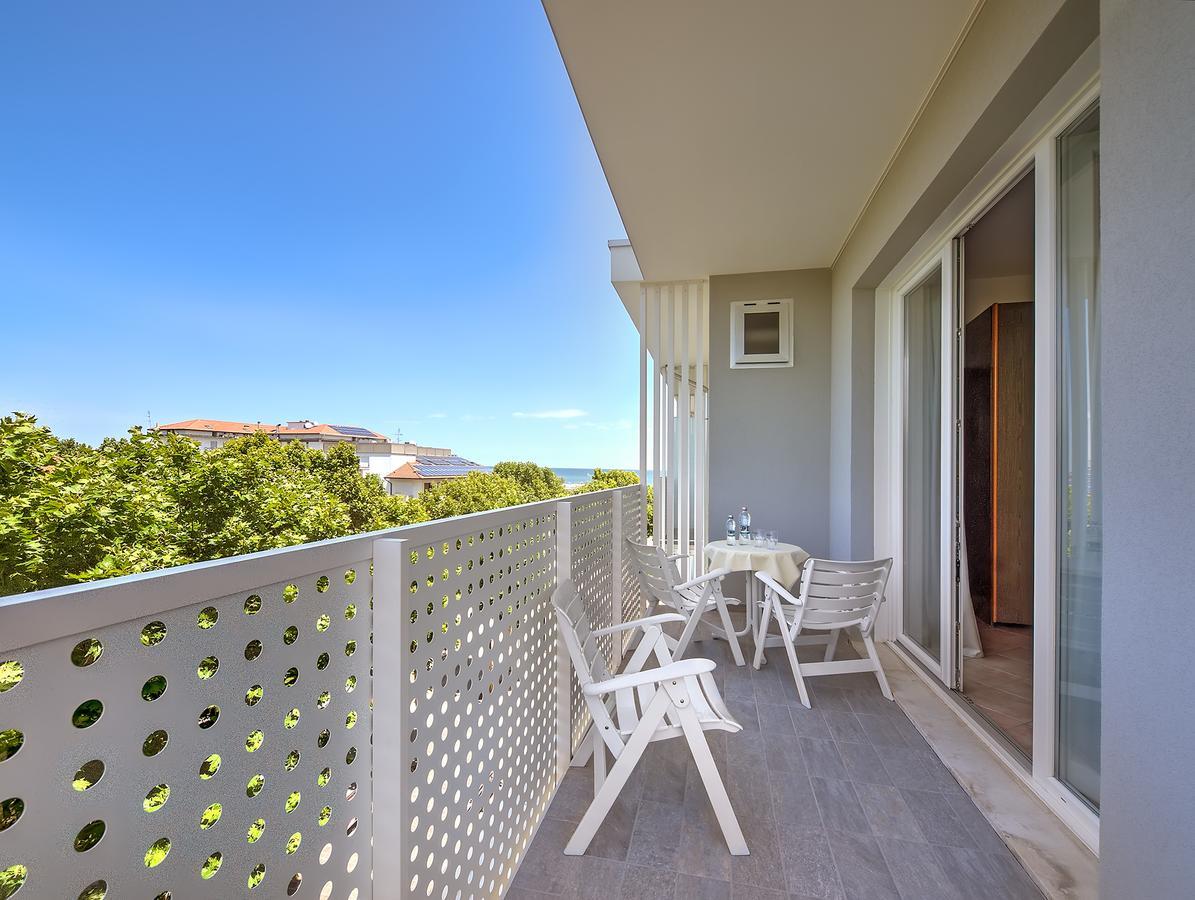 Hotel Excelsior Cervia Kültér fotó